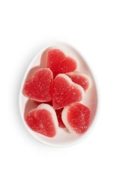 Sugarfina Strawberries And Cream Hearts