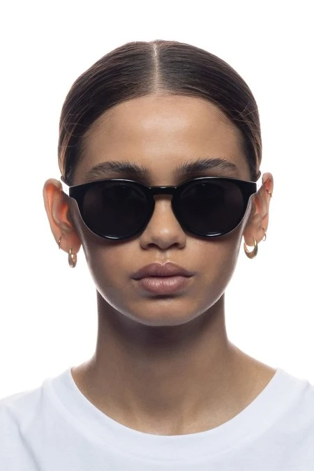 Le Specs Trashy Sunnies In Black 4 Le Specs Trashy Sunnies In Black - Image 2