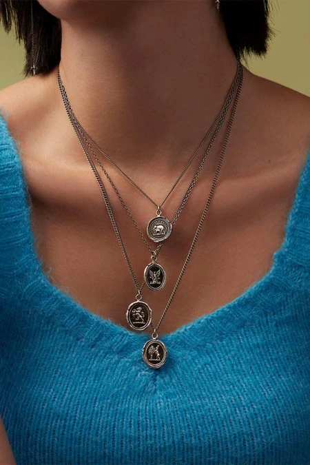 Pyrrha Lionhearted Talisman In Bronze 28″ 5 Pyrrha Lionhearted Talisman In Bronze 28″ - Image 3