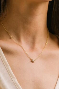Lover’s Tempo Etoile Star Necklace In Gold -Corkcicle Shop 3 37491.1697651920.1280.1280