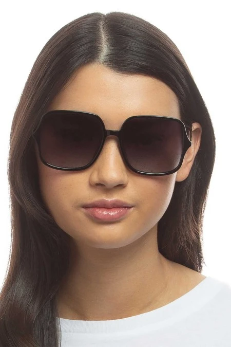 Le Specs Hey Hunni Alt Fit Sunnies In Black -Corkcicle Shop 3 98235.1666828802.1280.1280