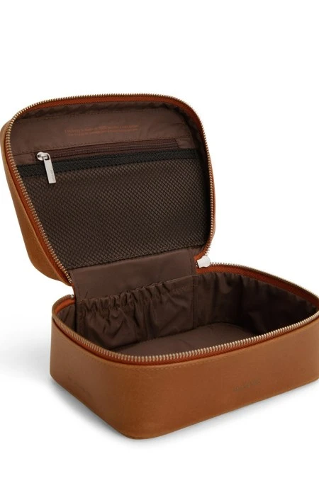 Matt & Nat Jule Vintage Case In Chili 3 Matt & Nat Jule Vintage Case In Chili