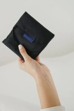 Baggu Standard Bag In Black. 7 Baggu Standard Bag In Black. -Corkcicle Shop e 11.42.06 AM 00497.1649912996.1280.1280